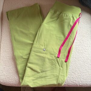 Figs Matcha Kade Cargo scrub pants